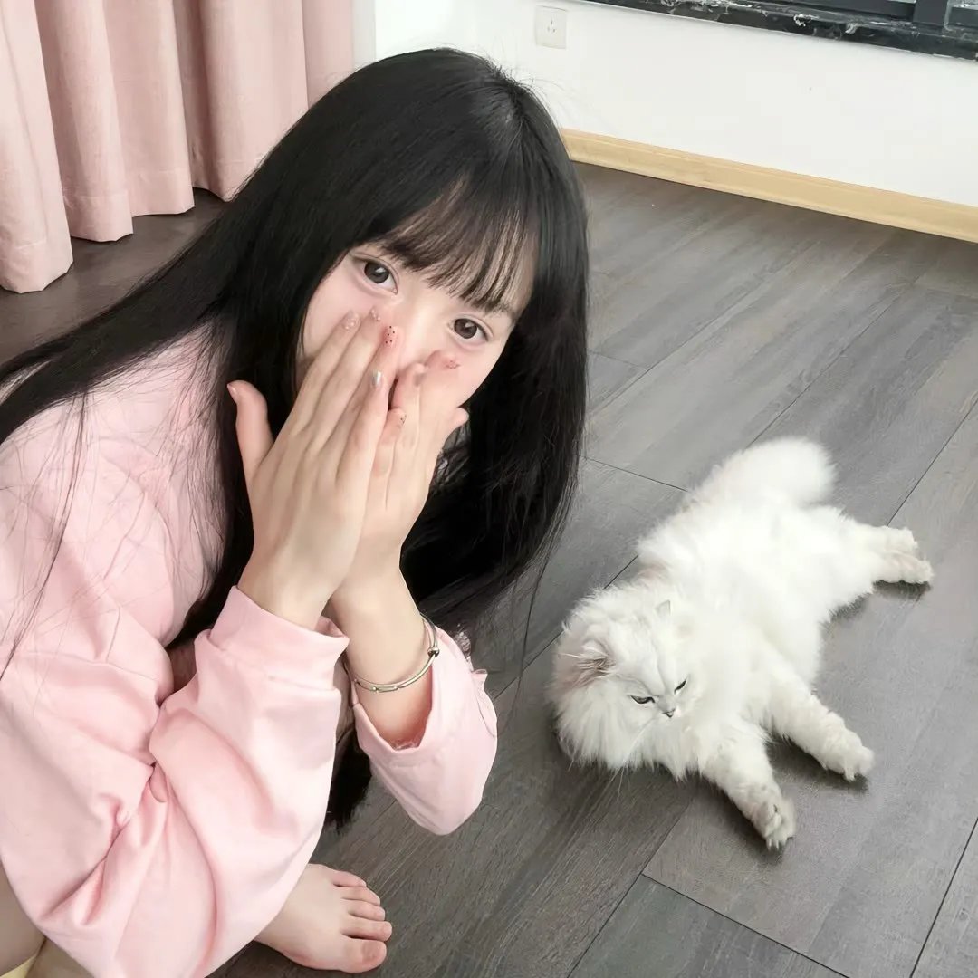 致敬白衣天使公益云演唱会